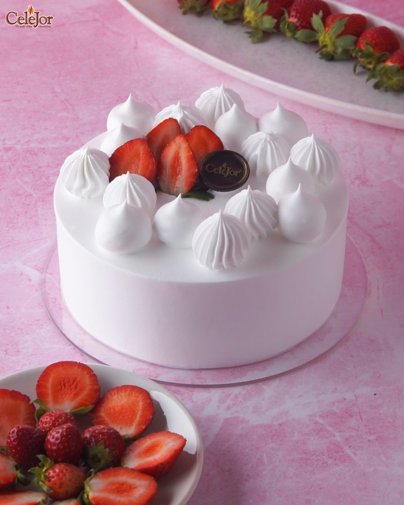 Strawberry Cake