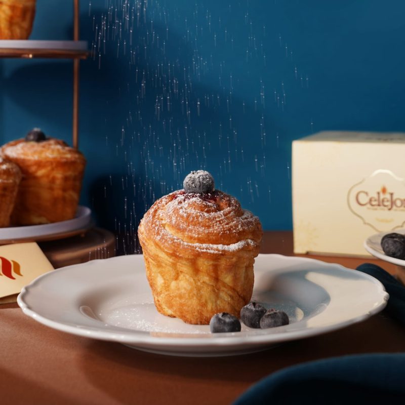 Blueberry Croffin
